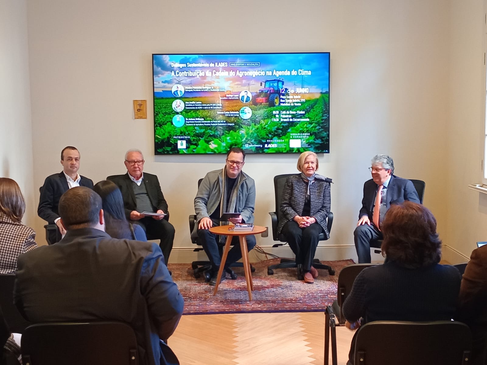 A contribuição do agronegócio na cadeia do clima foi tema de incisivo debate