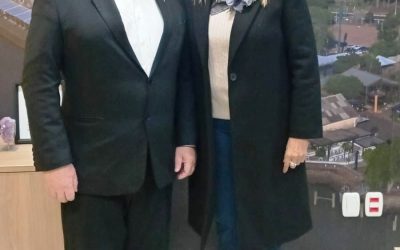 Presidente Vitor Augusto Koch reúne-se com a secretária de Desenvolvimento Econômico de Porto Alegre, Suzana Kakuta